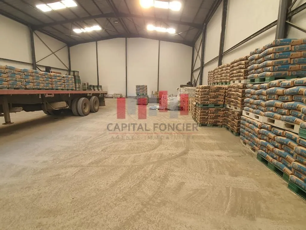 Usine industrielle de 900 m de surface utile R + 2 a la vente zone industrielle sidi maarouf - الدار البيضاء (4)