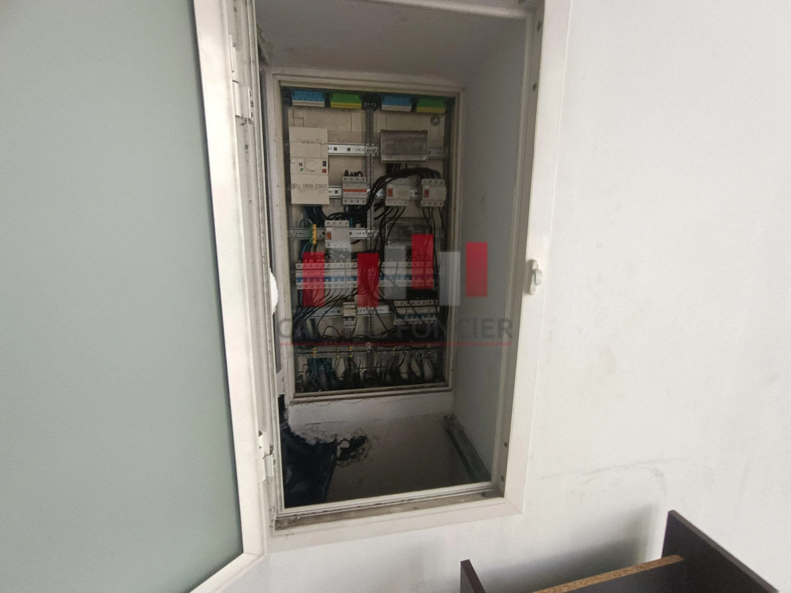 Local commercial de 256m2 à la vente en plein Bd Zerktouni - الدار البيضاء (2)