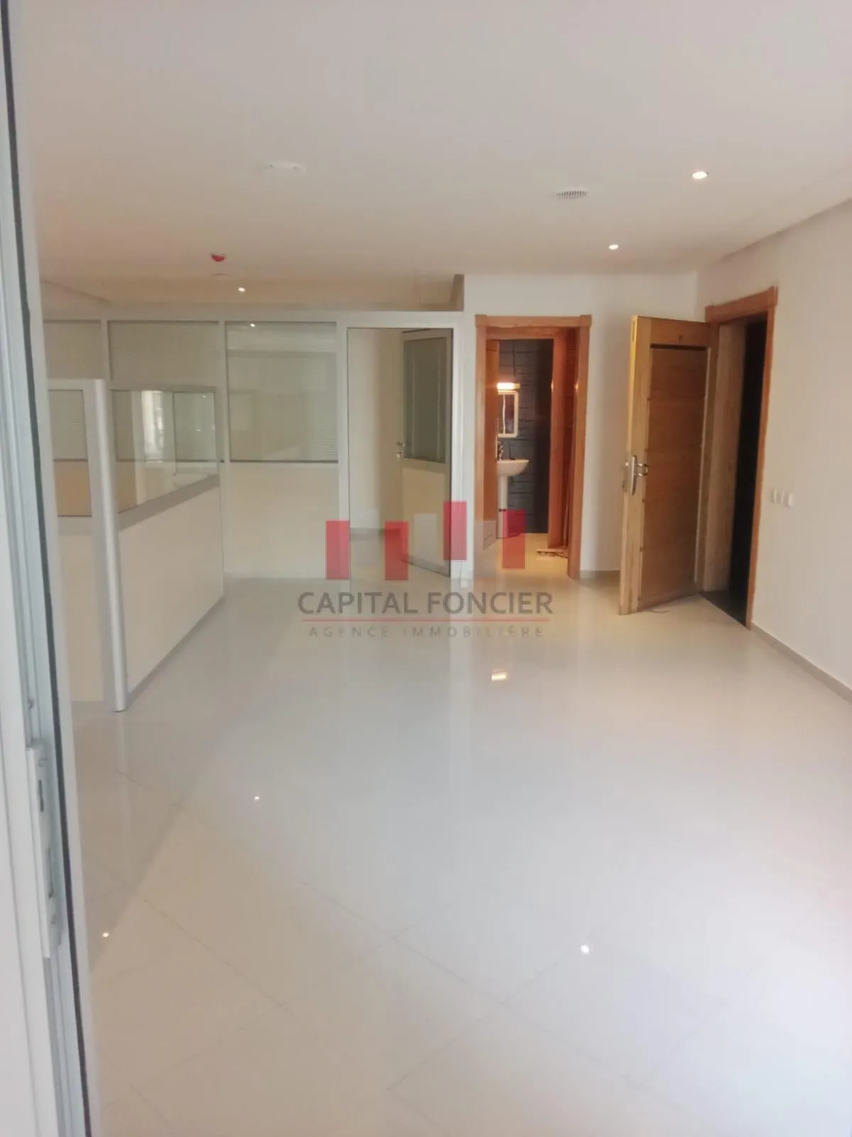 Plateau bureau premium de 67m2 + 17m2 de box titré à la vente Abdelmoumen - الدار البيضاء (2)