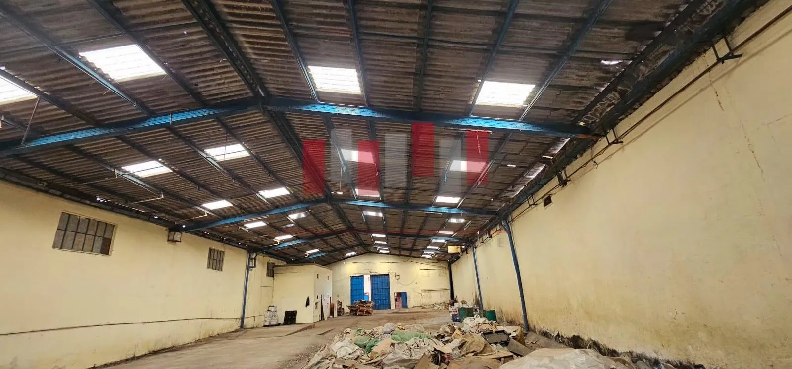 Excellente opportunité Usine industrielle de 9.000 m2 de surface atelier sur un terrain de 10.000 m a la vente en plein bld chefchaouni Ain Sebaa - الدار البيضاء