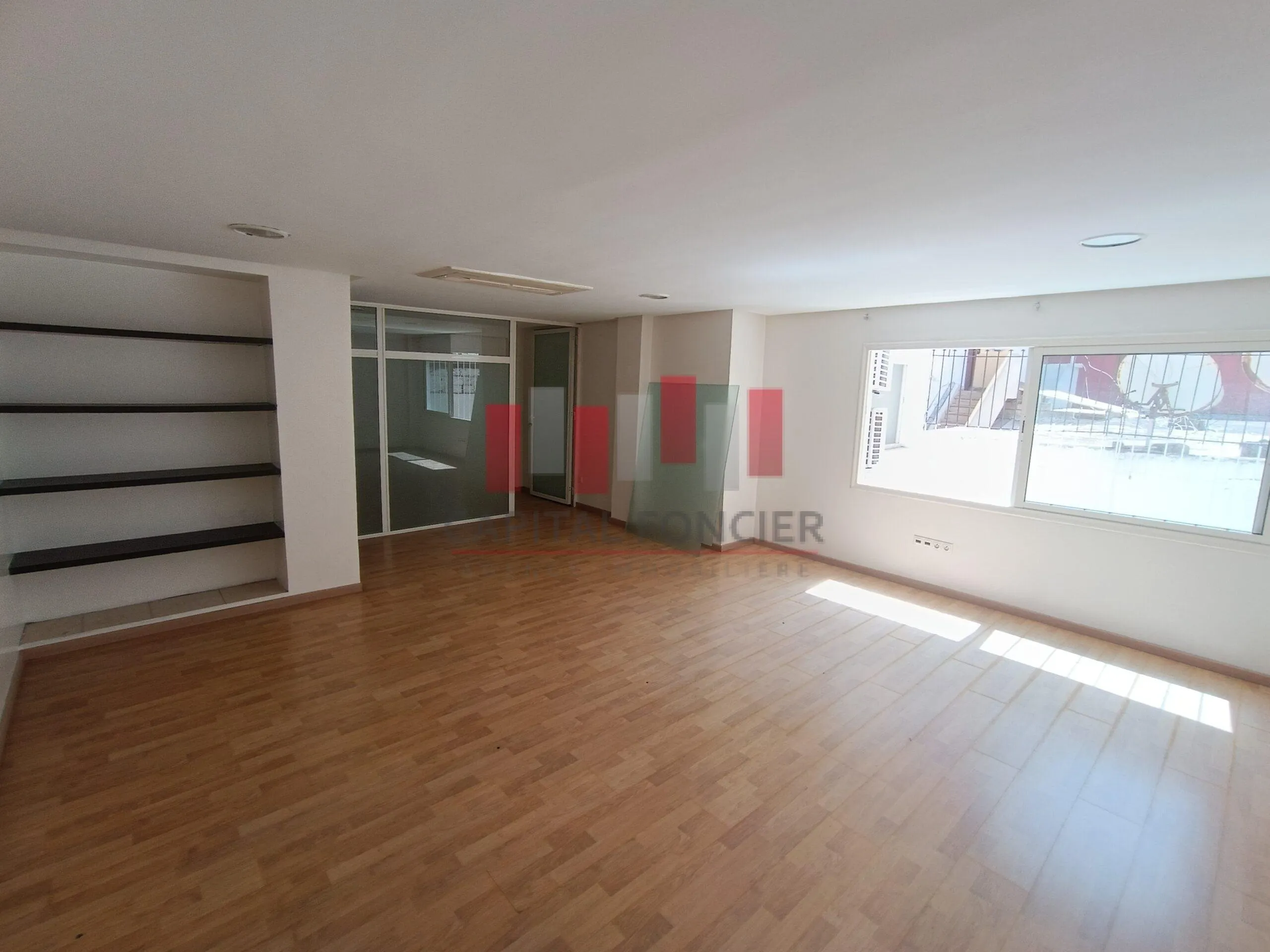Plateau bureau de 160m2 en duplex à la vente à Bourgogne - الدار البيضاء (4)