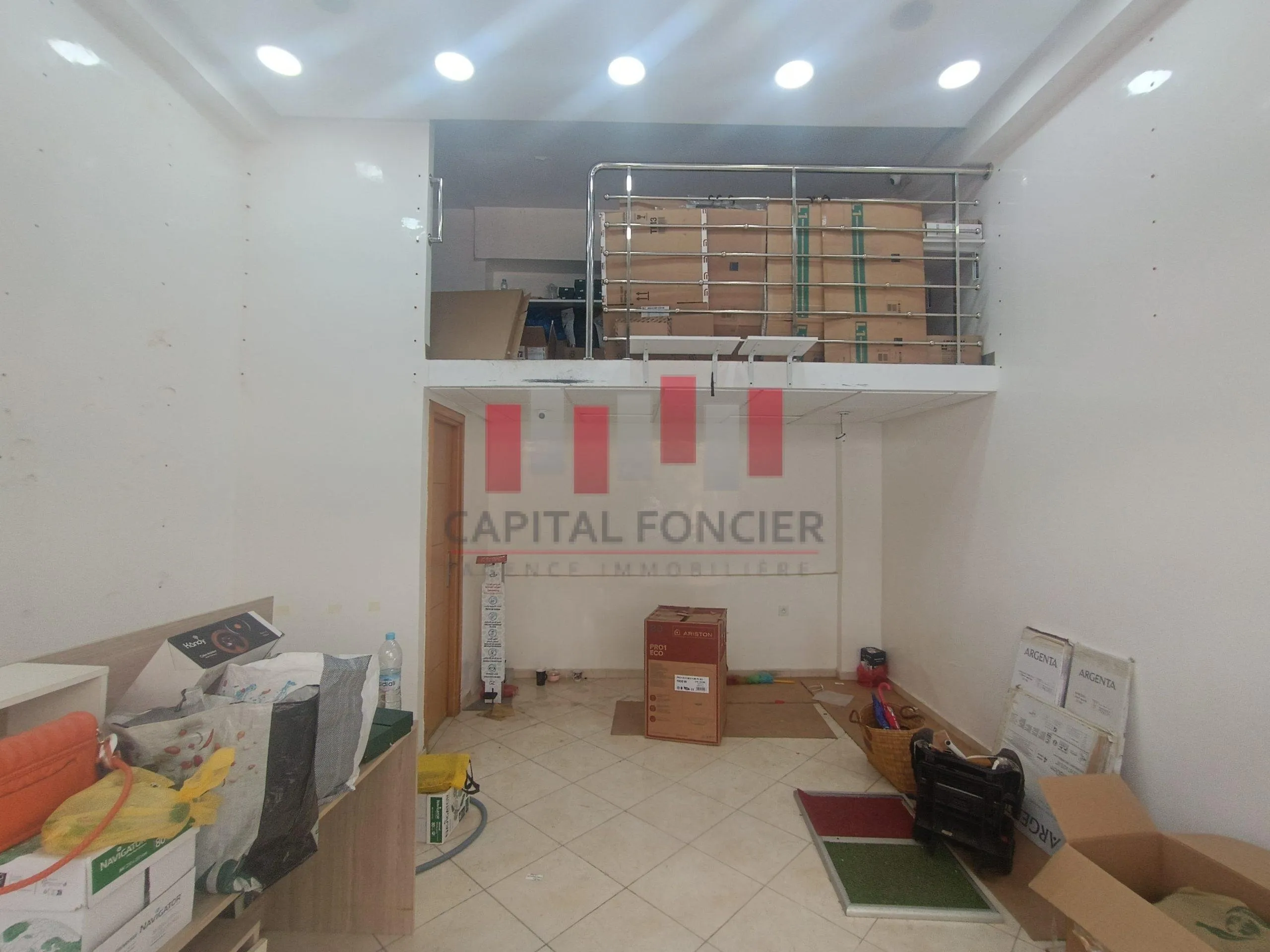 Local commercial de 35m2 à la vente quartier 2 Mars (top investissement locatif) - الدار البيضاء