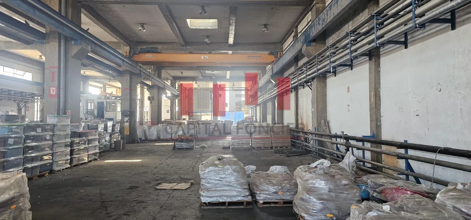 Usine industrielle de 2.500 m2 de surface couverte + 1.500 m de surface non couverte  avec 1.000 KVA de puissance électrique en plein zone industrielle de Oulad ziane Ain sebaa  a la vente - الدار البيضاء (4)