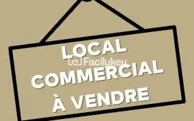 Local commercial de 24 m² à Casablanca - الدار البيضاء