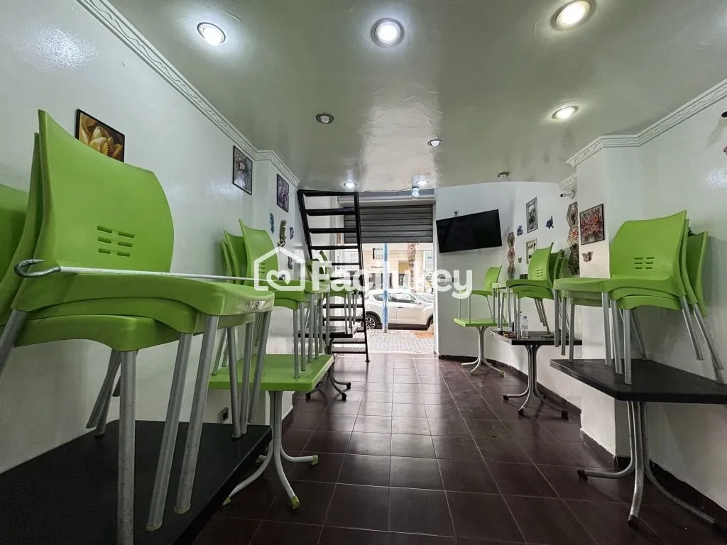 Local commercial de 27 m² à Casablanca - الدار البيضاء (4)