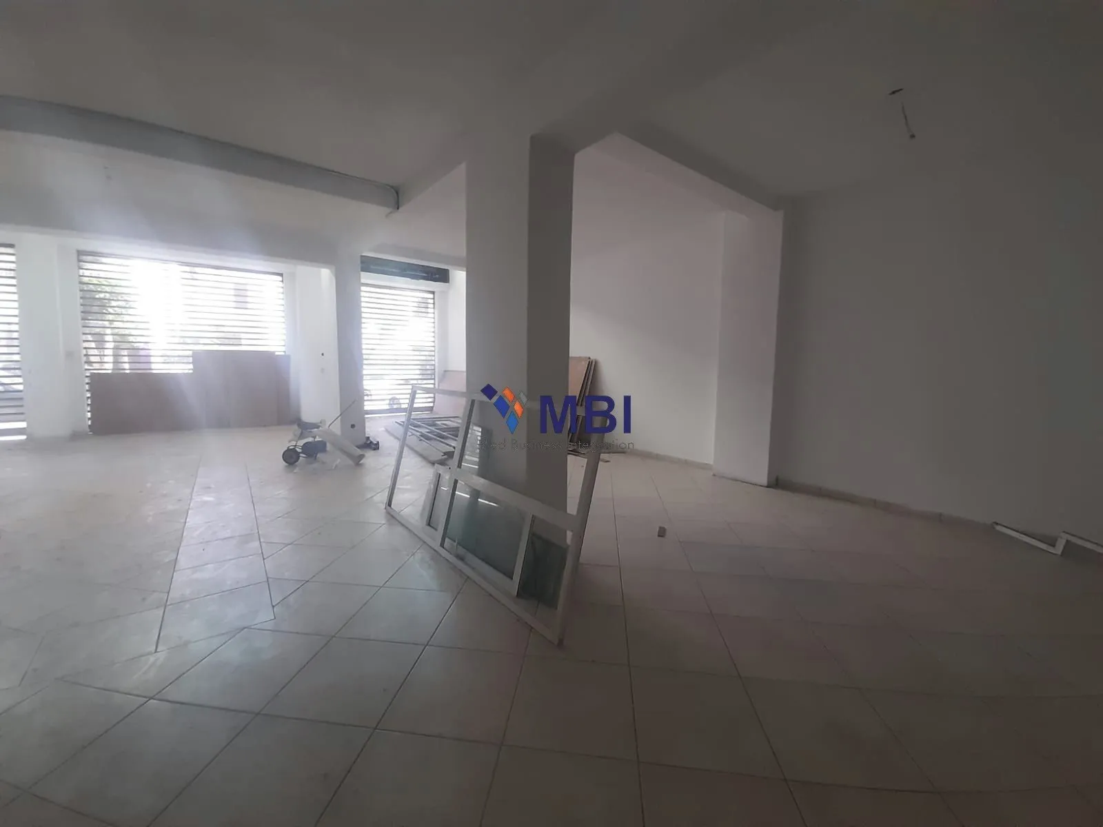 Local à vendre V.C.As.1011 - طنجة (4)