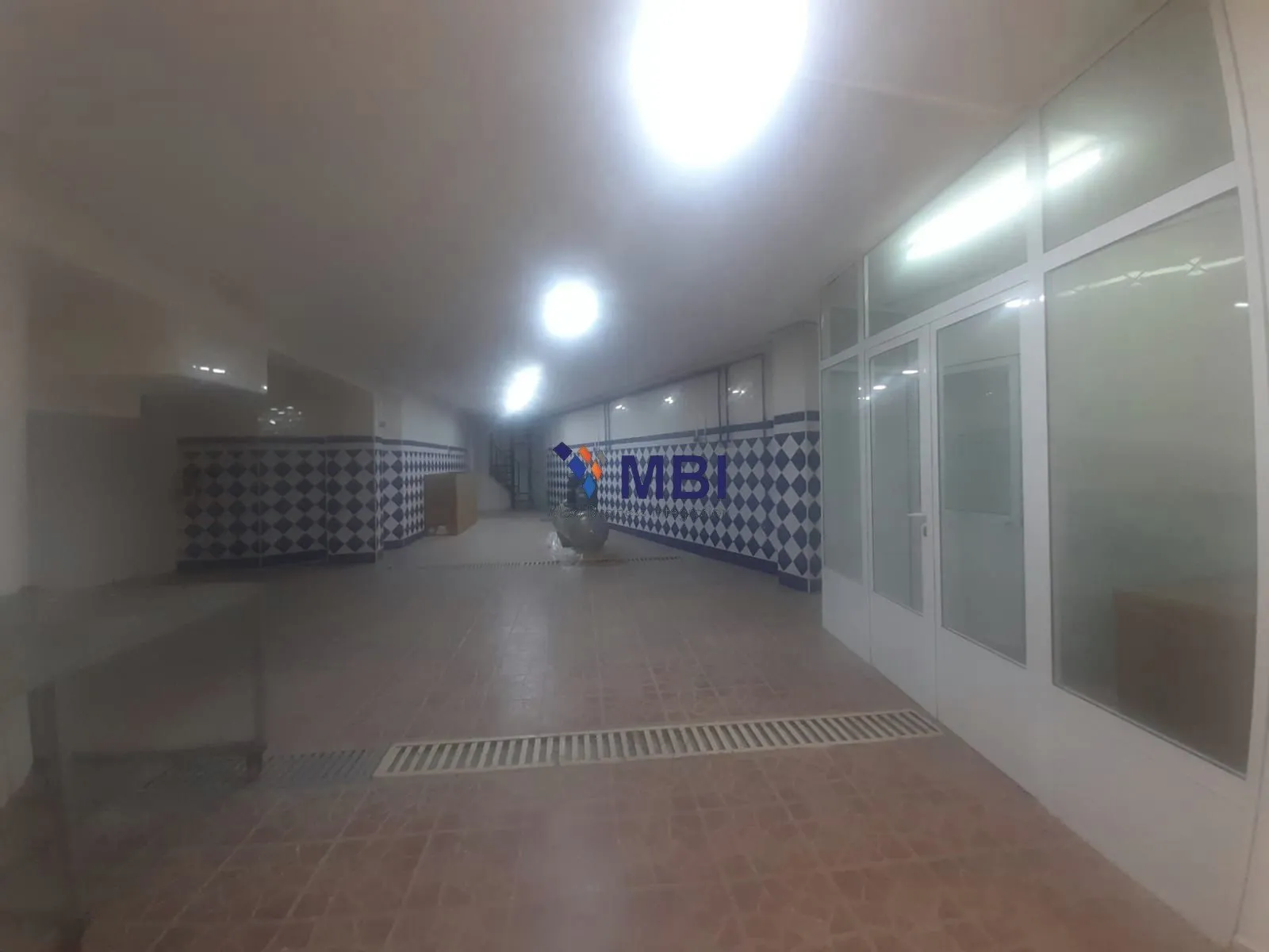 Local à vente V.C.As.1010 - طنجة (4)