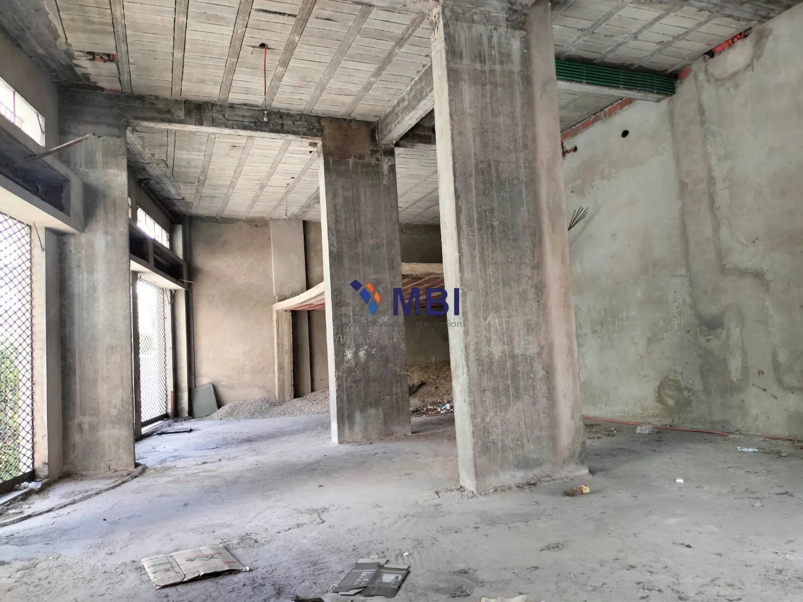 3 locaux à vendre V.C.As.1013 - طنجة (2)