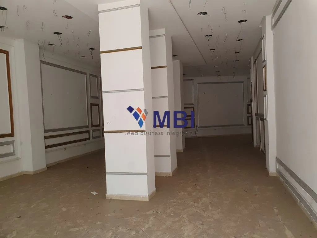Local Commercial à Vendre V.C.T.2059 - طنجة (3)