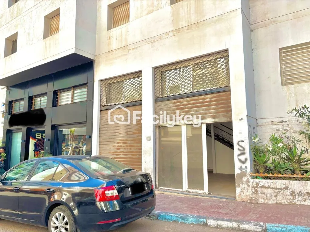 Local commercial de 69 m² à Casablanca - الدار البيضاء