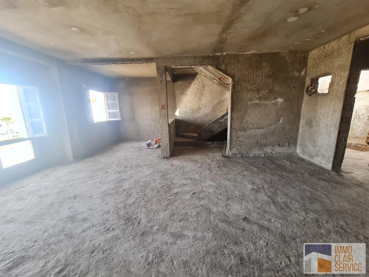 Commerce bien situé à vendre - الرباط (2)