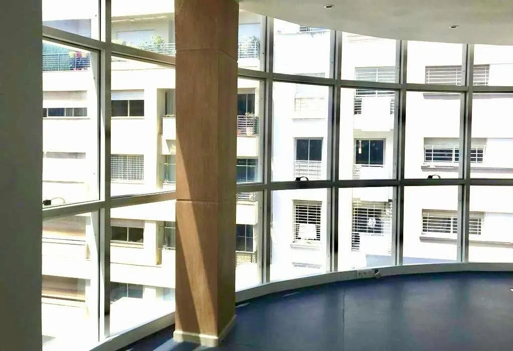 Bureau à vendre de 52 m² au 5ème étage - الدار البيضاء