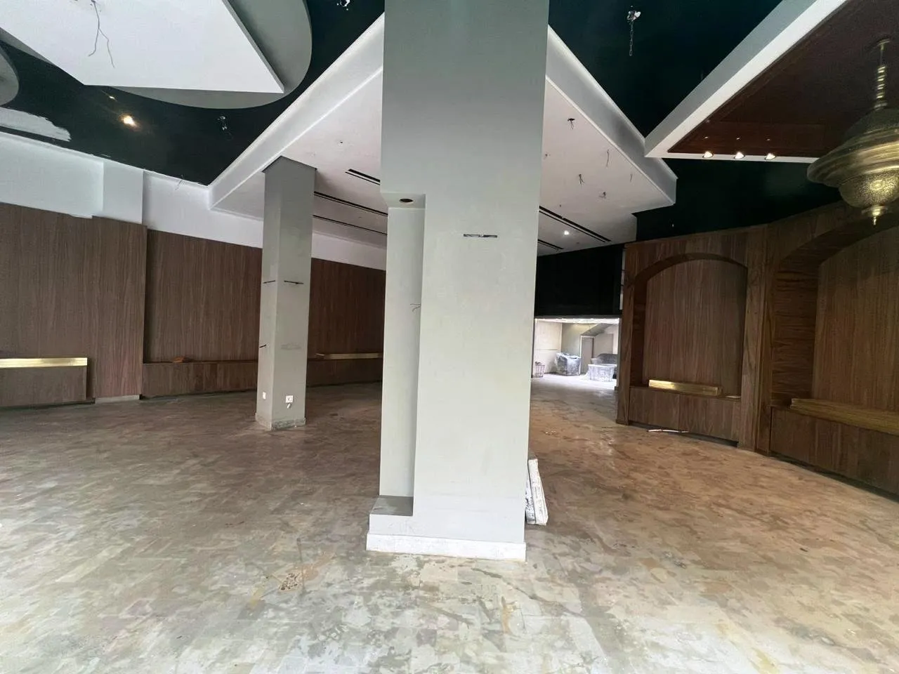 Commerce bien situé à vendre - الرباط (2)