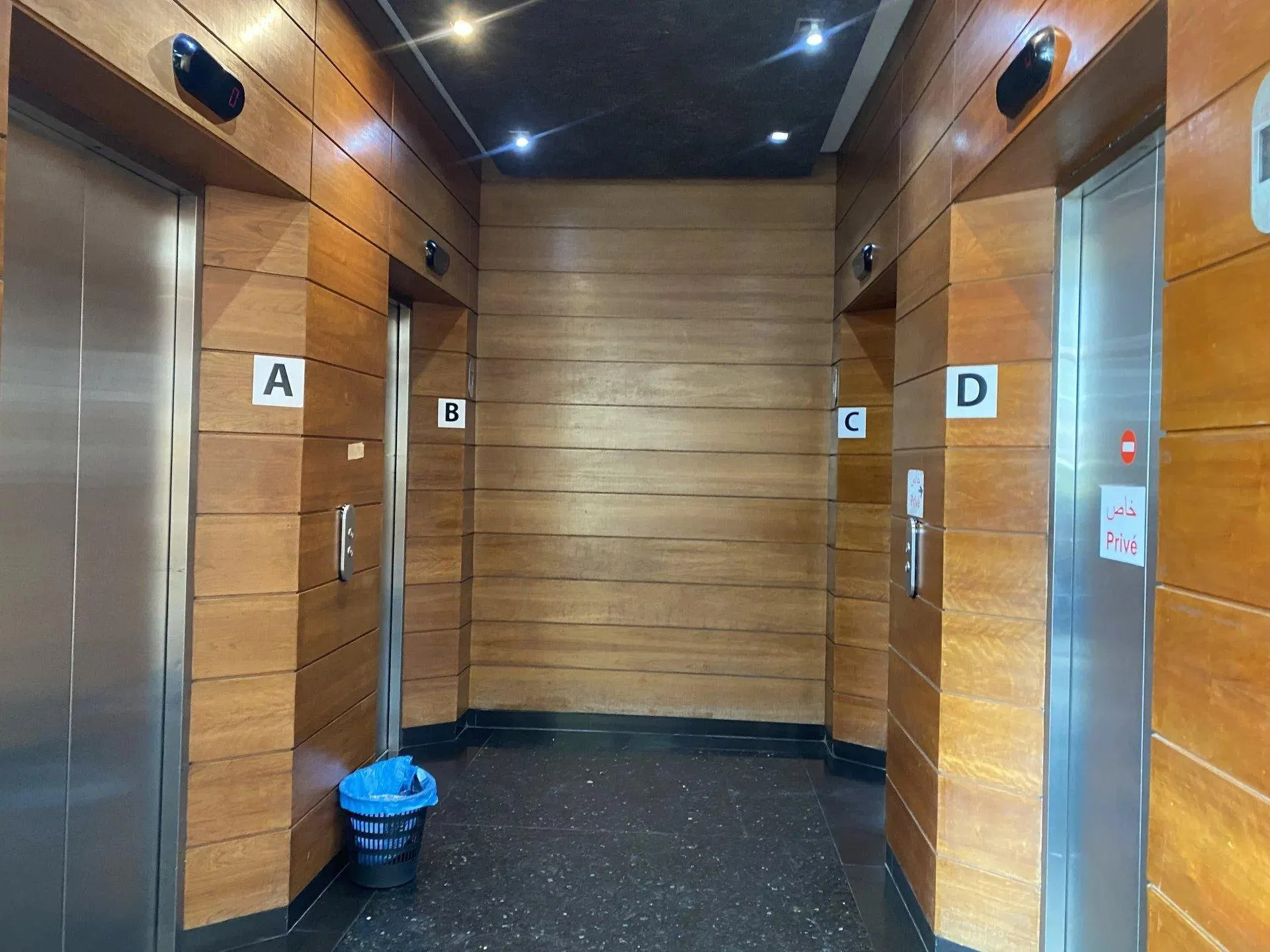 Cabinet médical/bureau à vendre à Casablanca - الدار البيضاء (4)