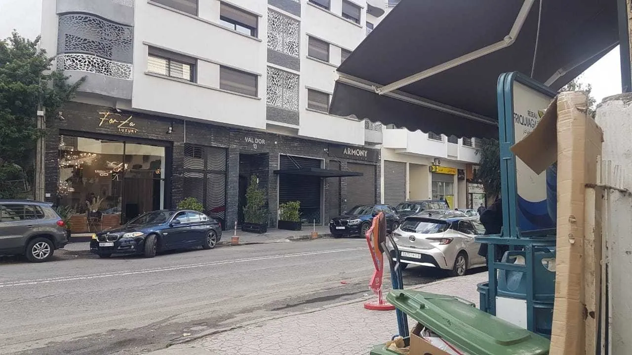 MAGASIN  AVENDRE SUR BVDABDELMOUMINE - الدار البيضاء (2)