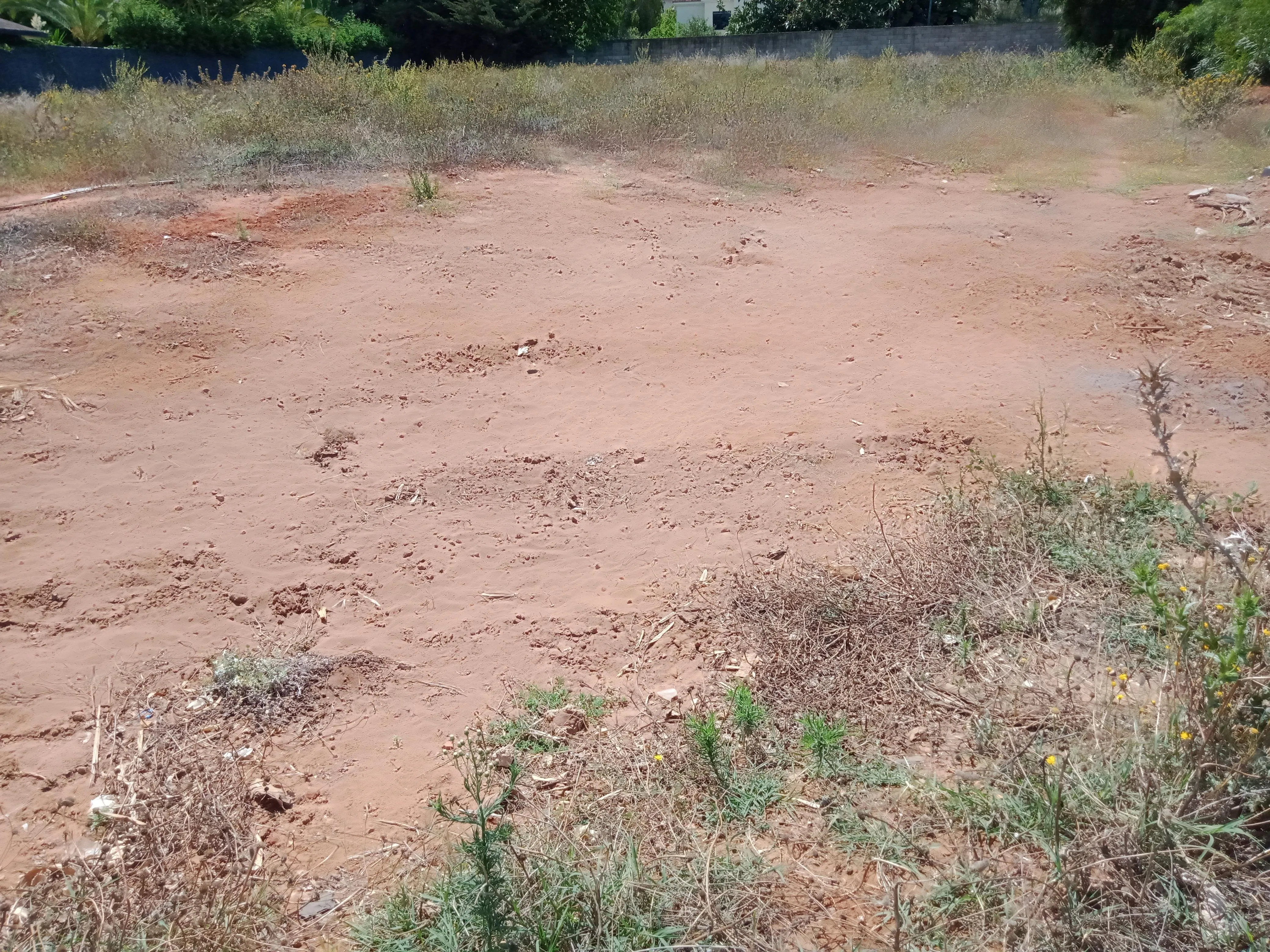 Terrain commercial à vendre situé a Bir Kacem Souissi - الرباط