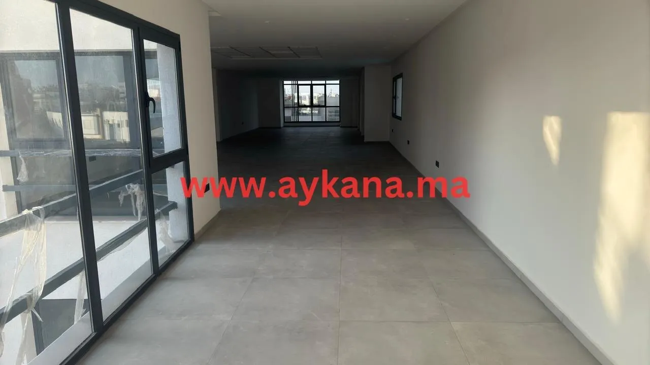 Bureau de prestige à vendre à Bas Agdal Rabat - الرباط (2)