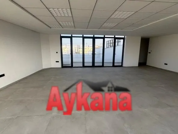 Vente Plateau Bureau Haut de Gamme à Rabat Bas Agdal - الرباط (2)