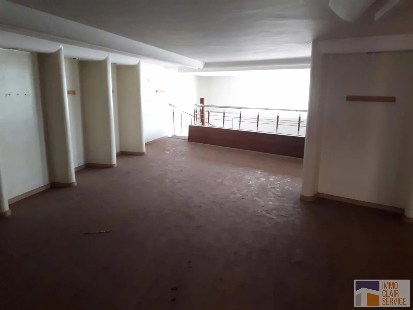 Magasin à vendre sur une grande artère (haut Aglal) - فاس (2)