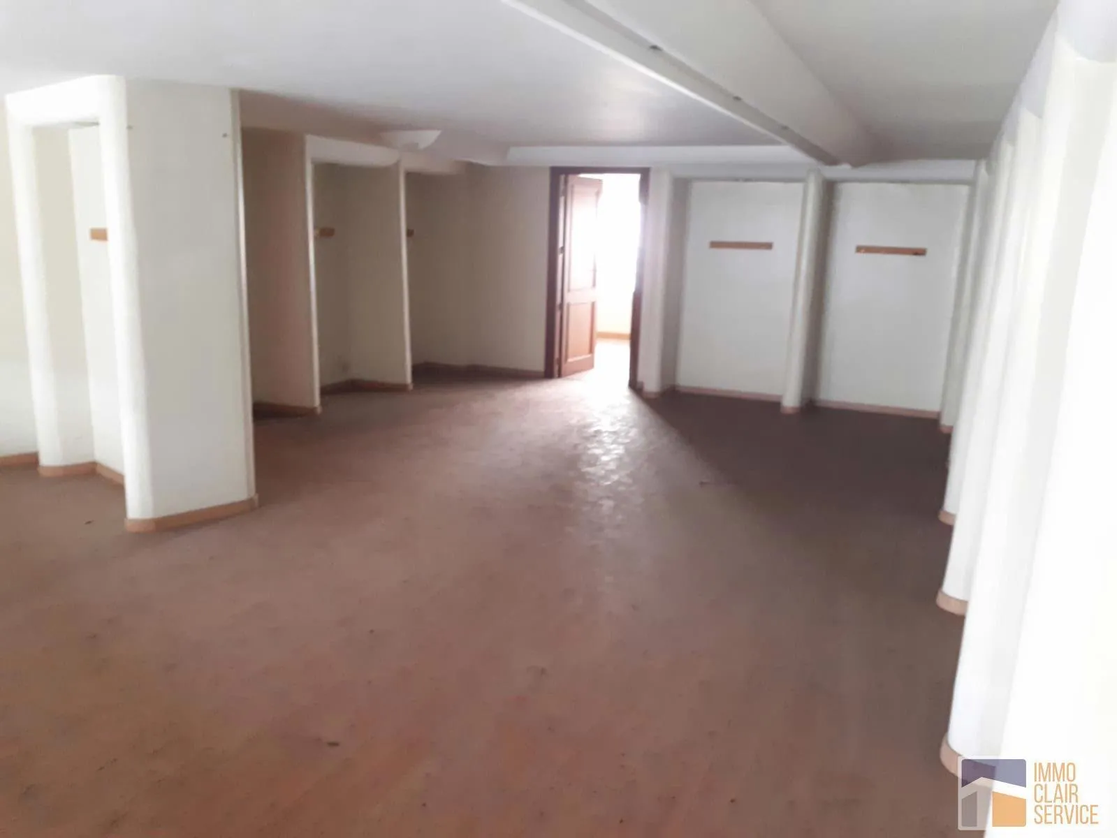 Magasin à vendre sur une grande artère (haut Aglal) - فاس (4)