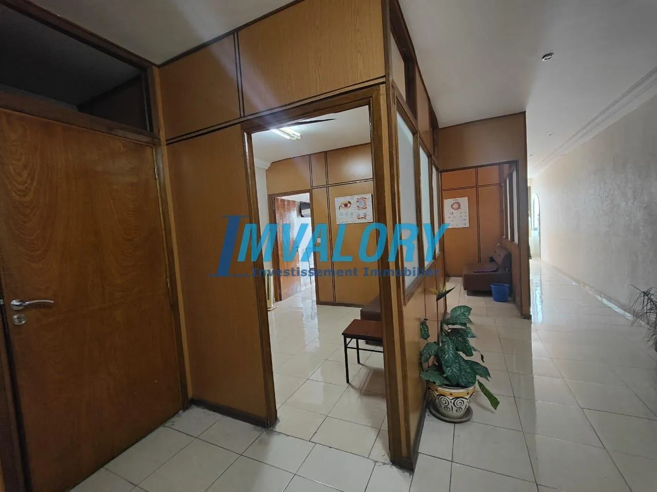 BUREAU A VENDRE PLEIN CENTRE ANFA - الدار البيضاء (2)