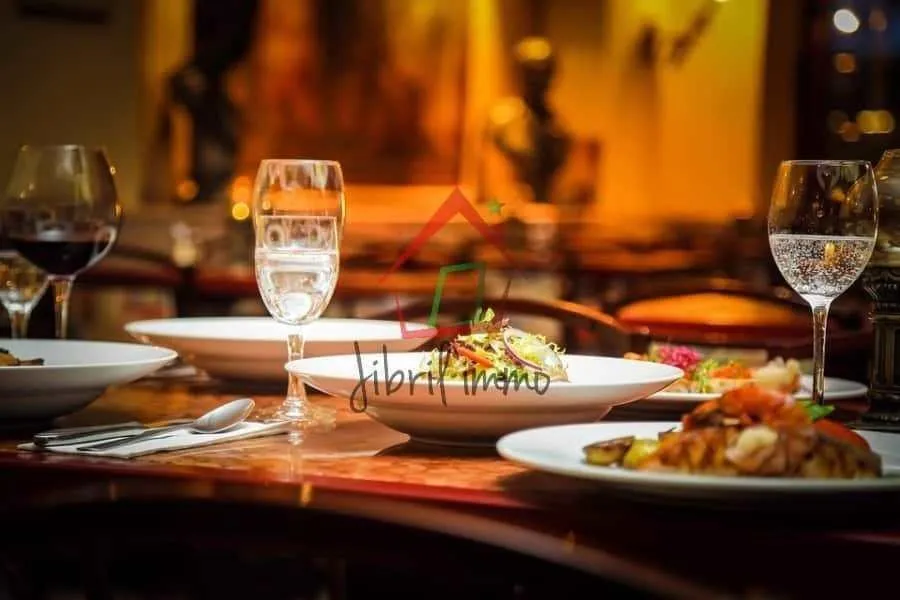 Restaurant en plein centre ville d'Agadir - طنجة