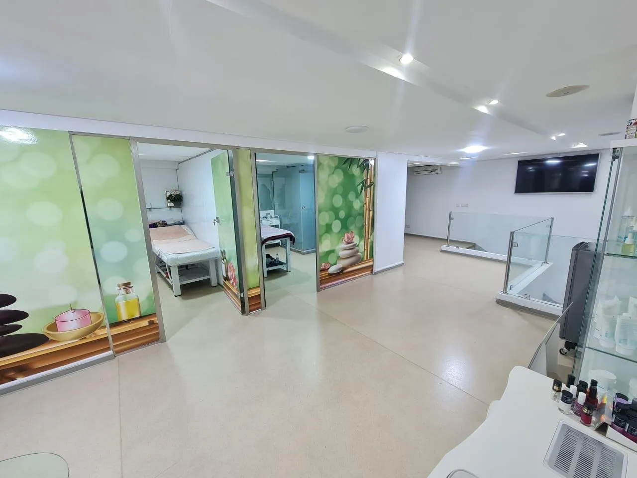 Local Parapharmacie en vente au centre ville - طنجة (3)