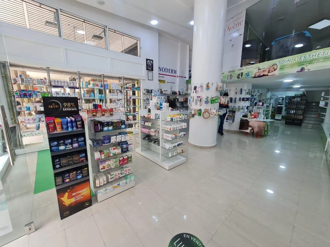 Local Parapharmacie en vente au centre ville - طنجة (2)