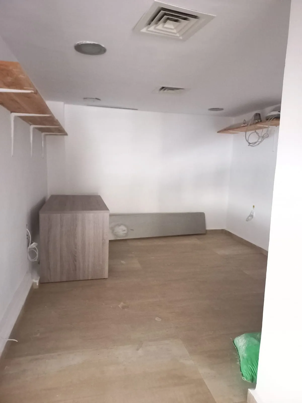 Local commercial en vente à Hay Riad - الرباط (3)