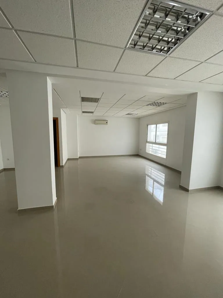 Bureau Neuf en vente à Diour Jamaa - الرباط