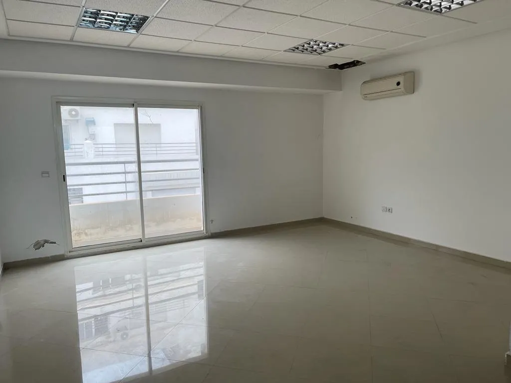Bureau Neuf en vente à Diour Jamaa - الرباط