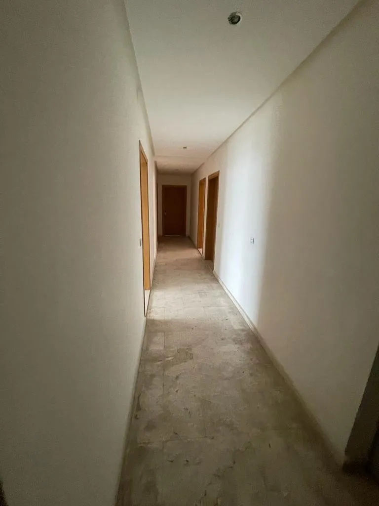 Bureau Neuf en vente à Diour Jamaa - الرباط (3)