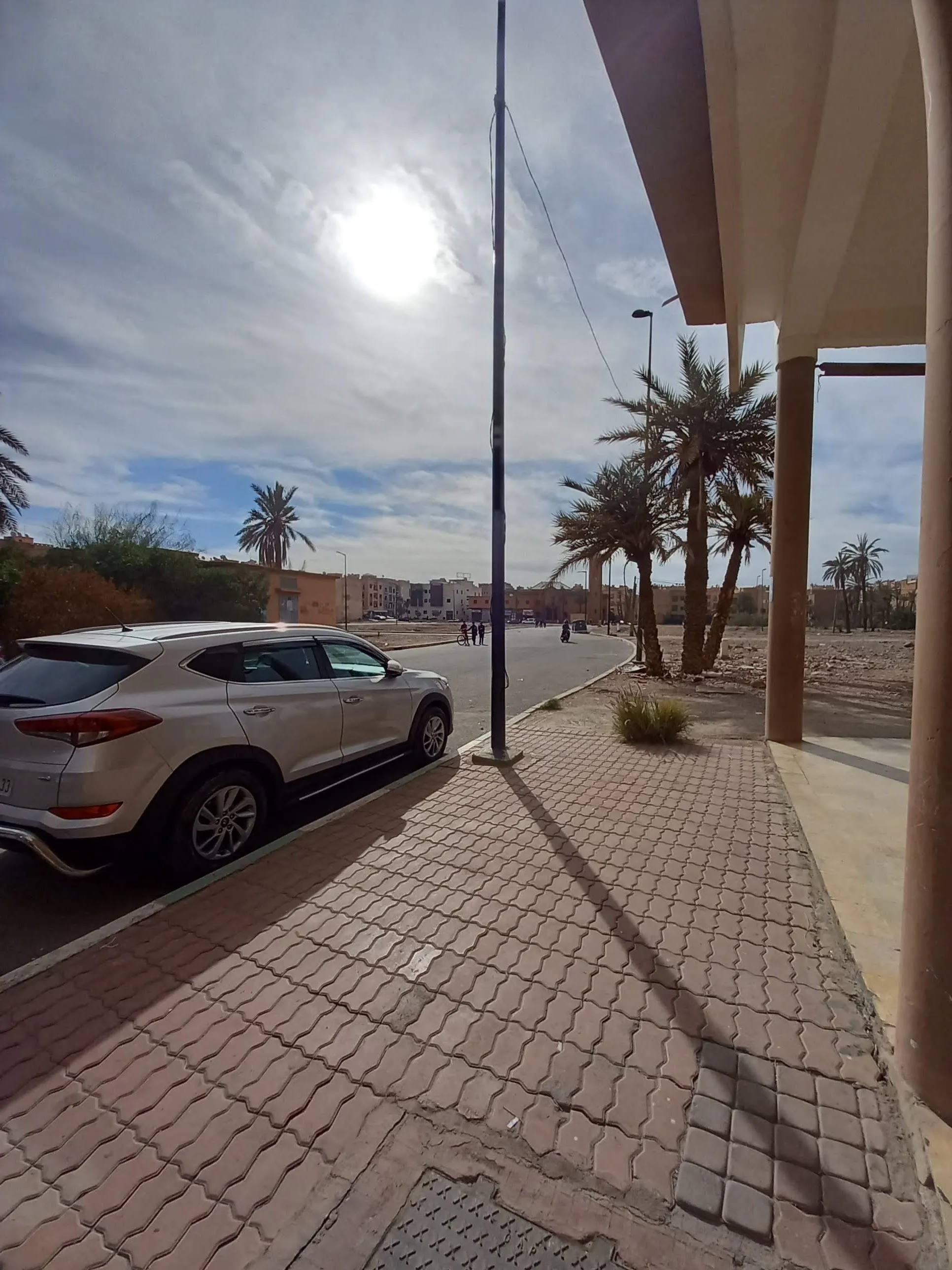 Magasin en vente à Charaf - مراكش (2)
