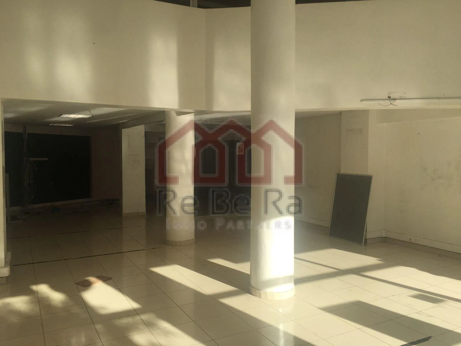 Local commercial à usage professionel - الرباط