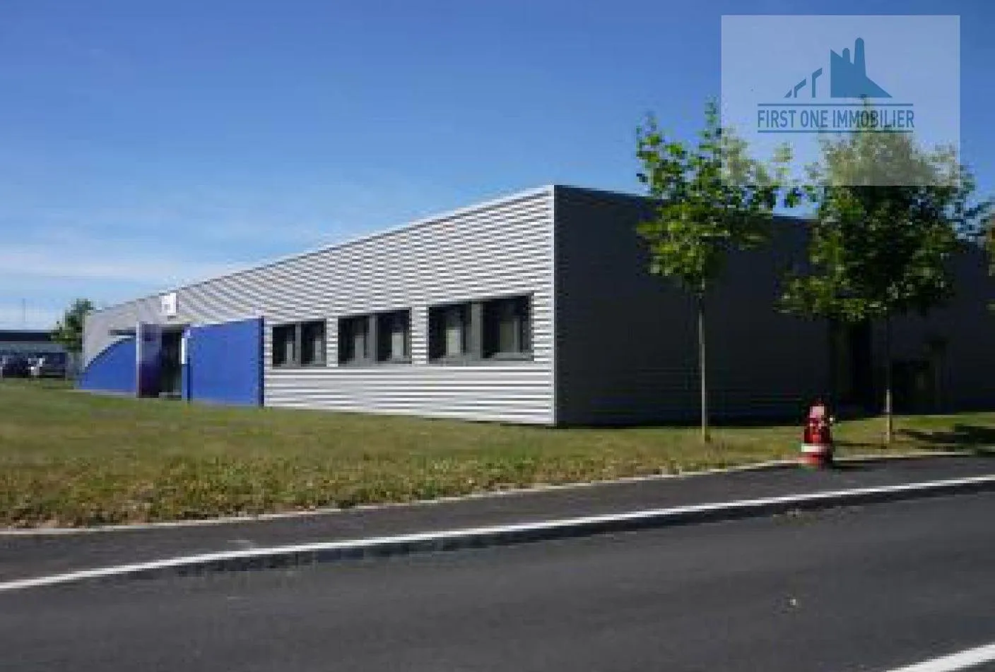 USINE 13000m2 dont 7800 m2 hangar - الدار البيضاء