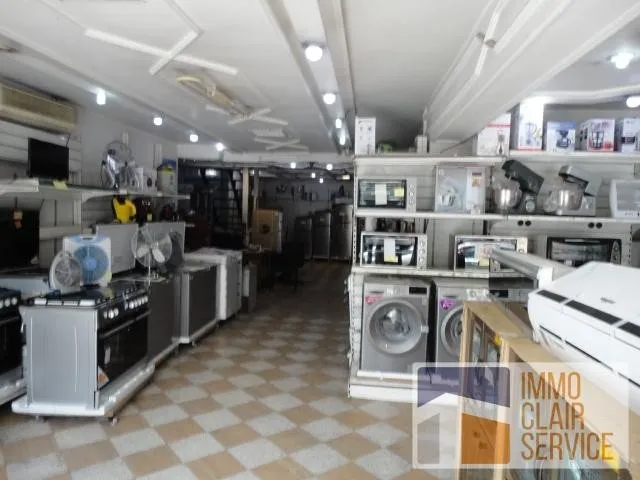 Vente d'un local commercial sur Maarif 155m² - الدار البيضاء