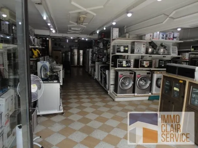 Vente d'un local commercial sur Maarif 155m² - الدار البيضاء (2)