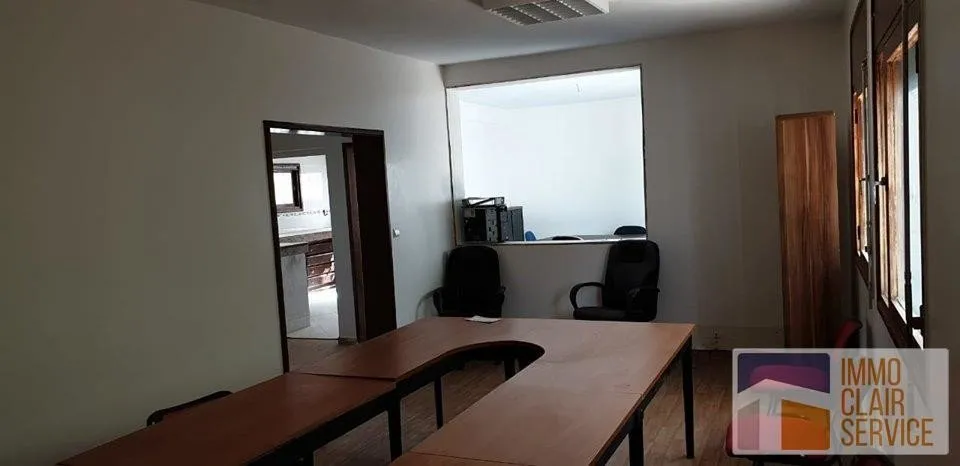 Villa à vendre usage bureau (Agdal) - فاس