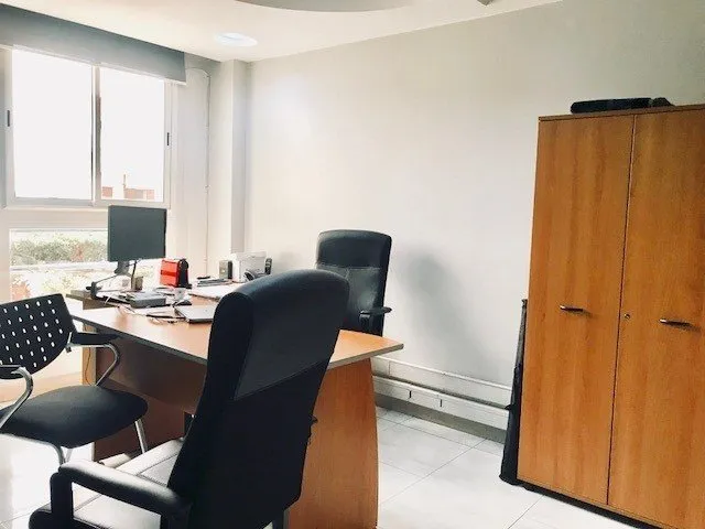 Plateau de bureau à vendre de 200 m² - Gauthier - الدار البيضاء (2)