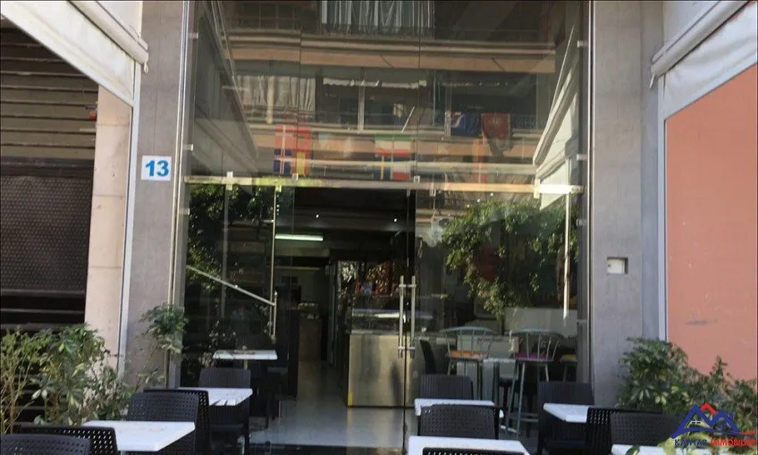 Local commercial à Guéliz en  vente - مراكش