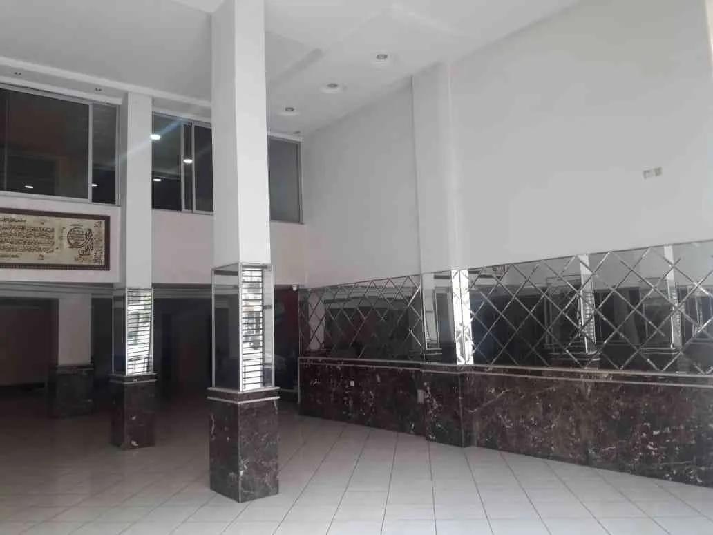Café de 212 m2 à Route de Sefrou - فاس (4)