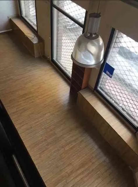 Local commercial à vendre dans le quartier Des Hôpitaux - الدار البيضاء (2)
