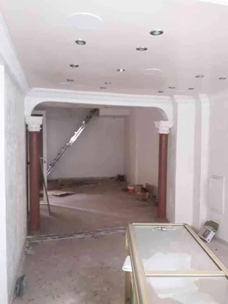 local commercial bien situé au centre - طنجة (4)
