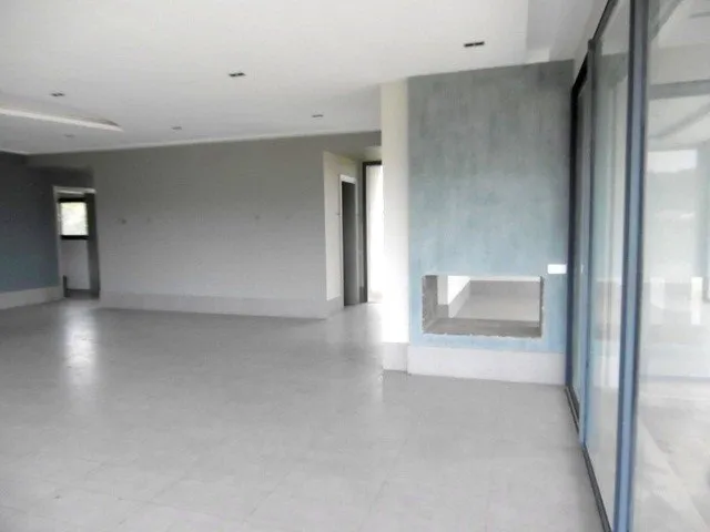 Local commercial de 875 m² Dar Bouazza - الدار البيضاء (4)