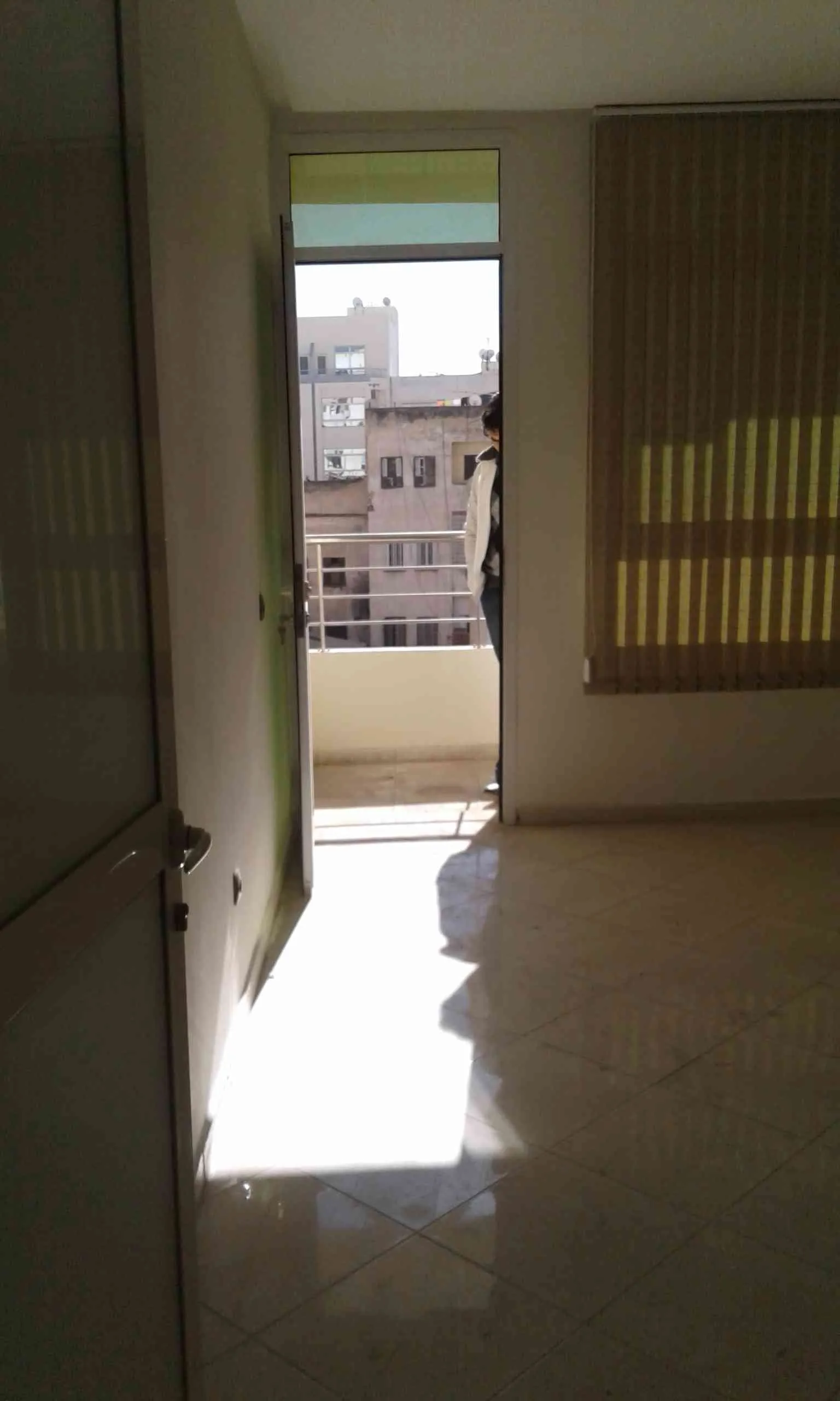 bureau bien situé à atlass - طنجة (3)