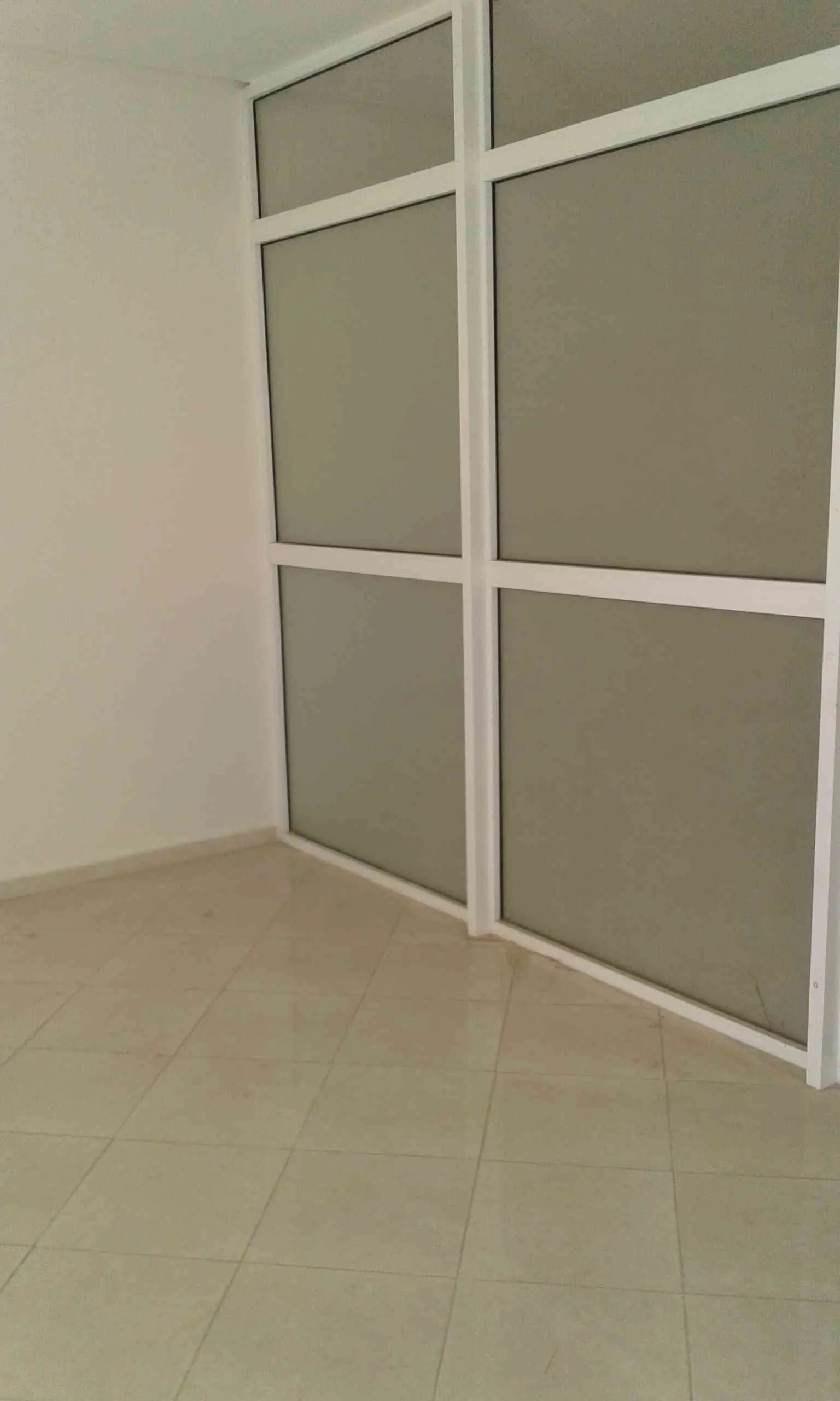bureau bien situé à atlass - طنجة (2)