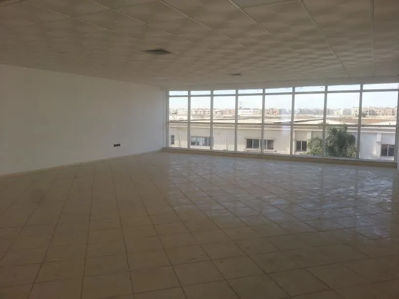 Bureaux 120m² 3eme etage - الدار البيضاء