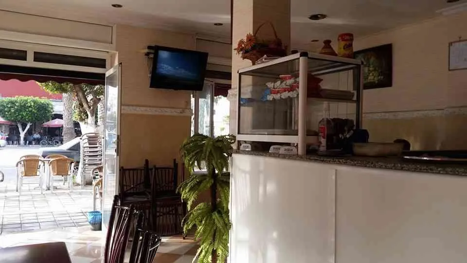 Café a vendre Juste la clé à Nador . - طنجة