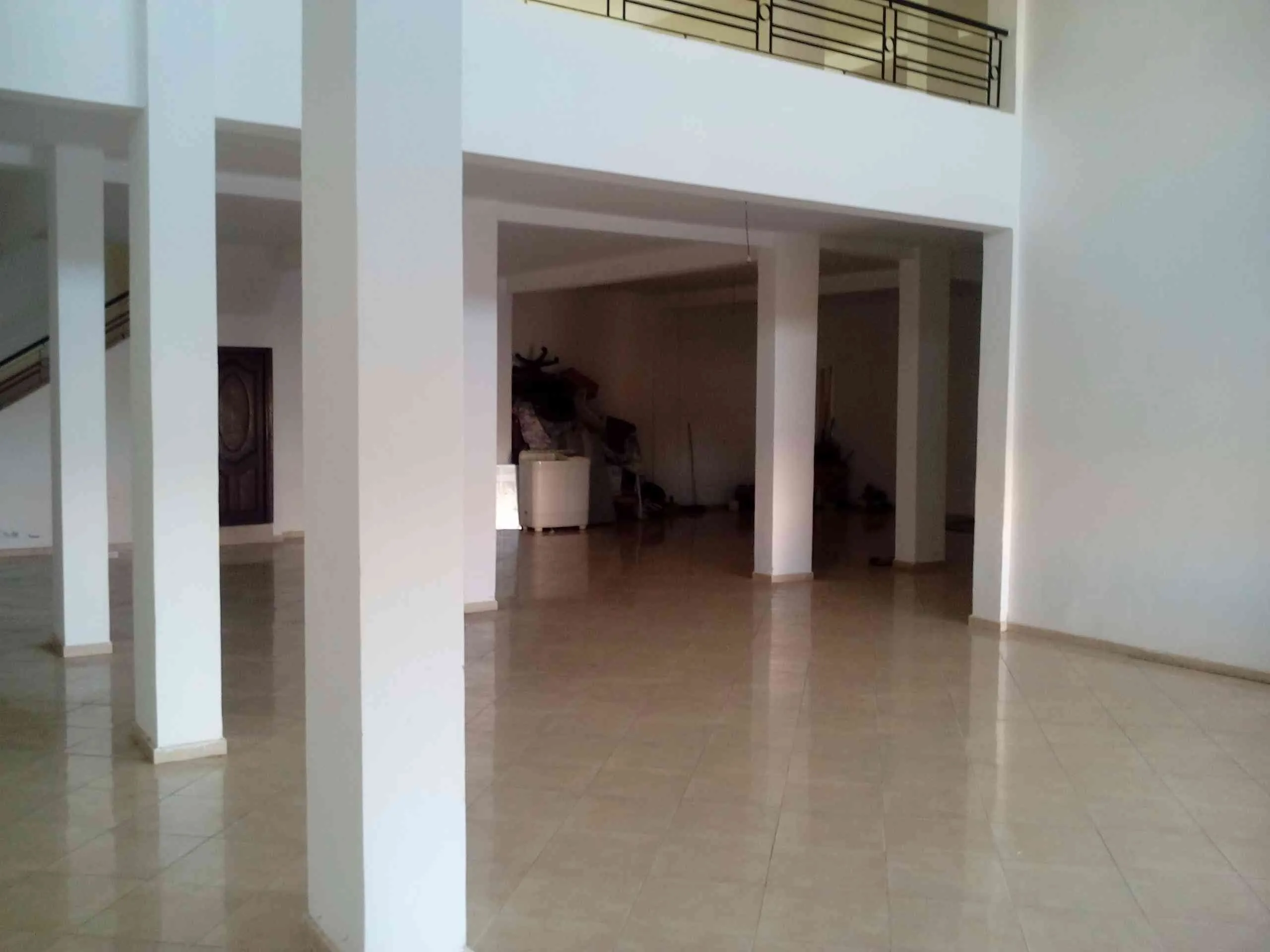 Un grand magasin a vendre - القنيطرة (2)