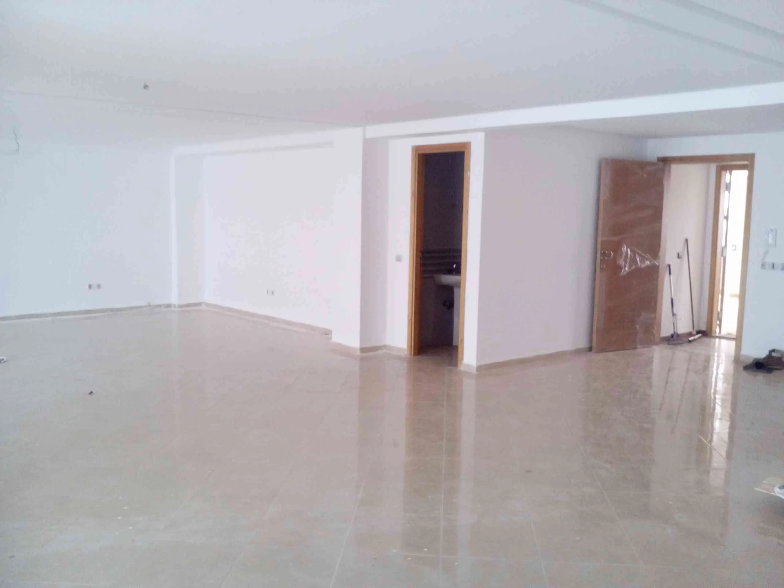 Bureau 104m+37terrasse - القنيطرة (2)